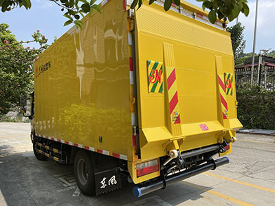 貨車尾板升降結(jié)構(gòu)，提高運輸效率的利器