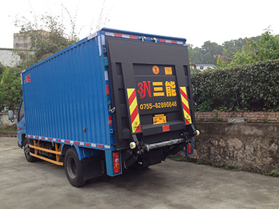 貨車(chē)尾板規(guī)定，安全與合規(guī)并行，為物流行業(yè)保駕護(hù)航