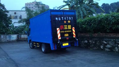 貨車尾板機(jī)構(gòu)，保障貨物安全與運(yùn)輸效率的關(guān)鍵部件